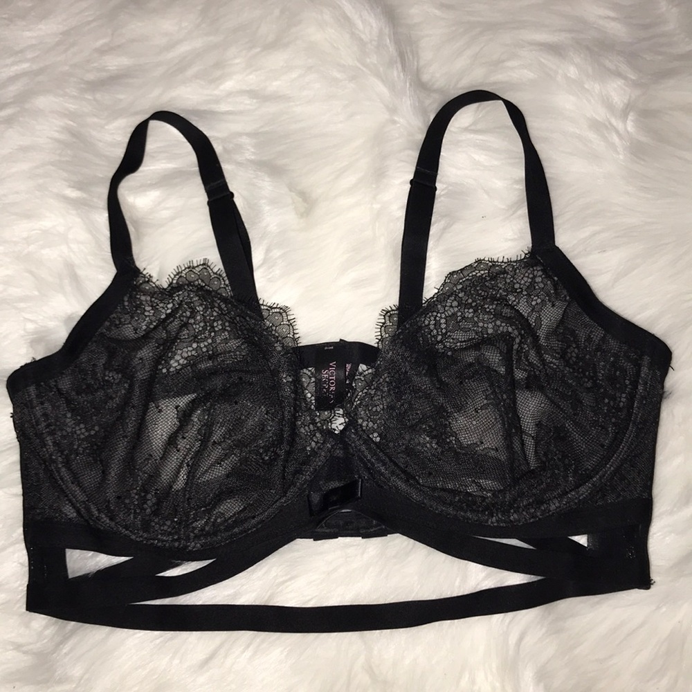 Victoria’s Secret bra